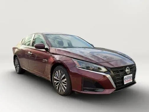 2023 Nissan Altima 2.5 SV AWD photo