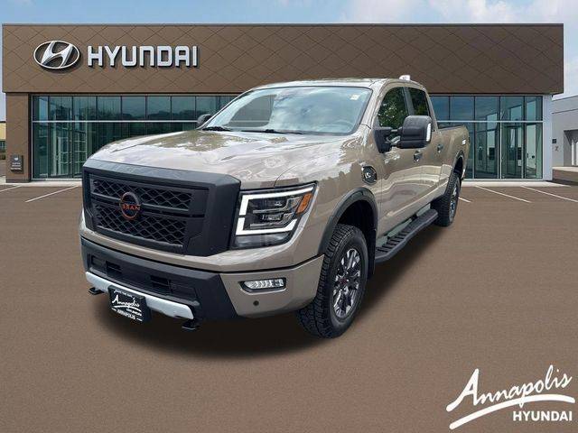 2023 Nissan Titan XD PRO-4X 4WD photo