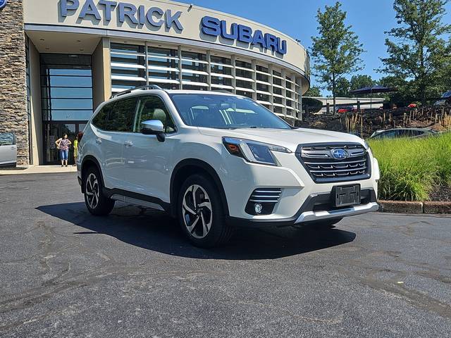 2023 Subaru Forester Touring AWD photo