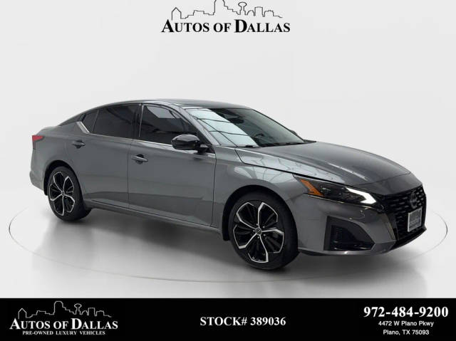 2023 Nissan Altima 2.5 SR AWD photo