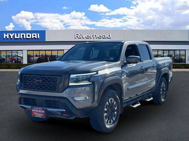 2023 Nissan Frontier PRO-4X 4WD photo