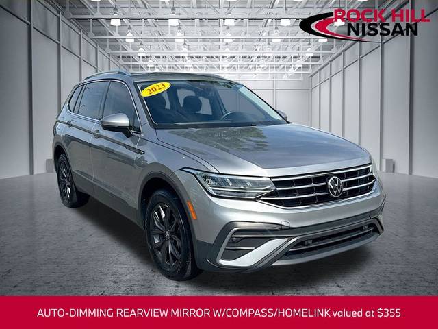 2023 Volkswagen Tiguan SE FWD photo