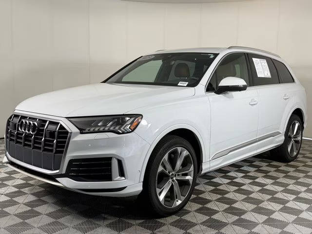 2023 Audi Q7 Premium Plus AWD photo