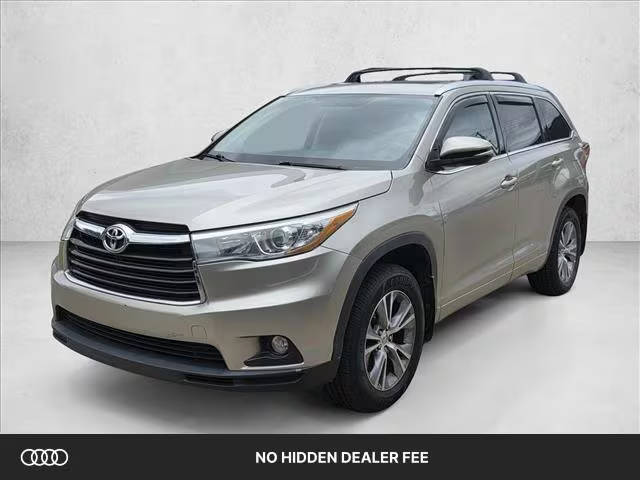 2015 Toyota Highlander XLE AWD photo