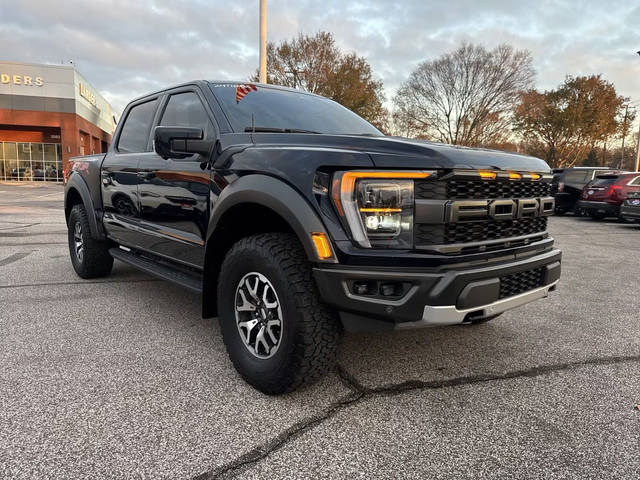 2023 Ford F-150 Raptor 4WD photo