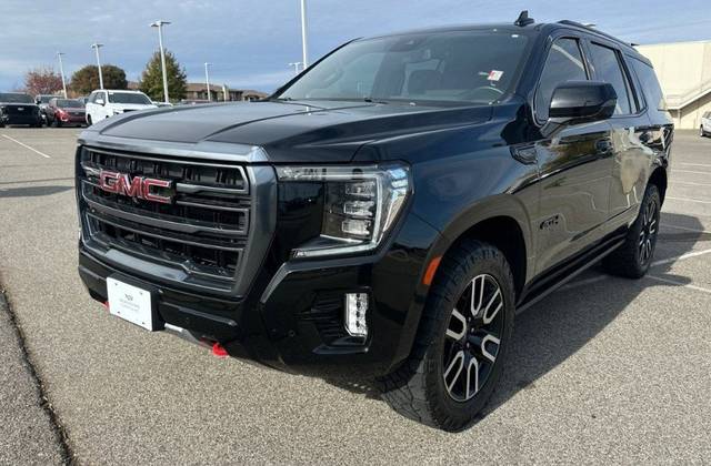 2023 GMC Yukon AT4 4WD photo