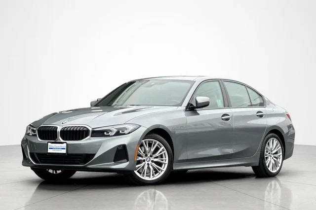 2023 BMW 3 Series 330i RWD photo