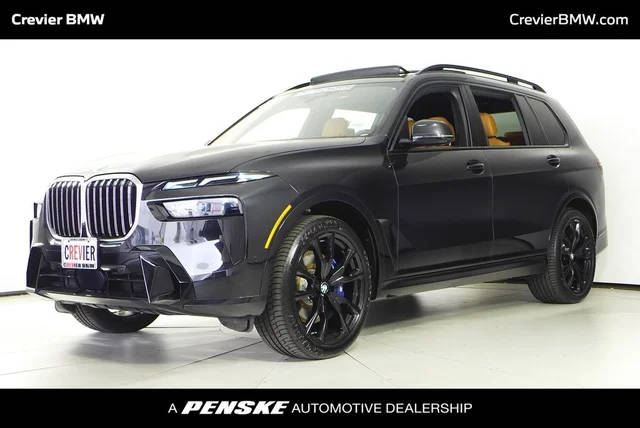 2023 BMW X7 xDrive40i AWD photo