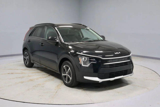 2023 Kia Niro LX FWD photo