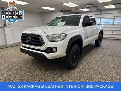 2023 Toyota Tacoma SR5 4WD photo