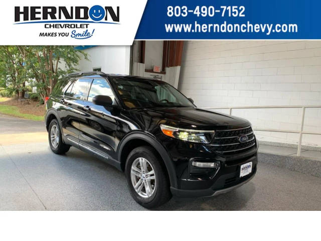 2023 Ford Explorer XLT 4WD photo