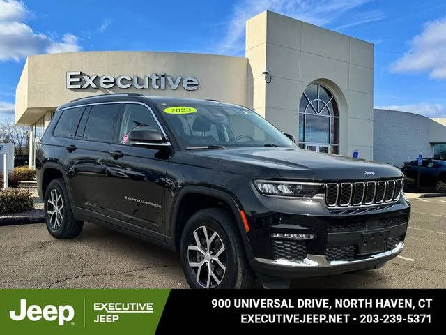 2023 Jeep Grand Cherokee L Limited 4WD photo