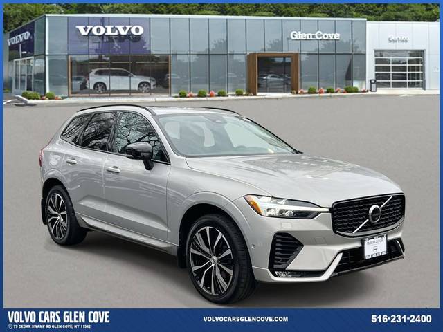 2023 Volvo XC60 Plus Dark Theme AWD photo