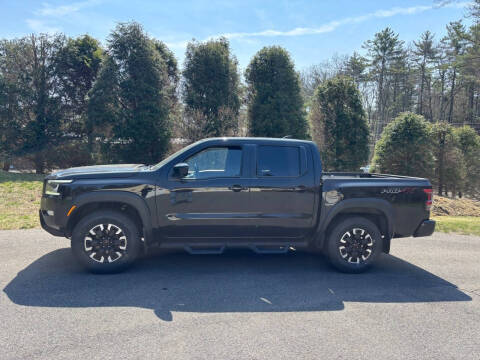 2023 Nissan Frontier PRO-4X 4WD photo