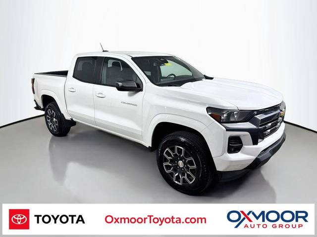 2023 Chevrolet Colorado 2WD LT RWD photo