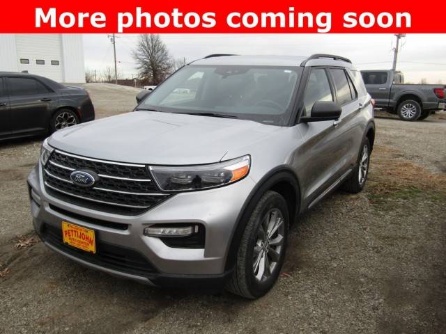 2023 Ford Explorer XLT 4WD photo