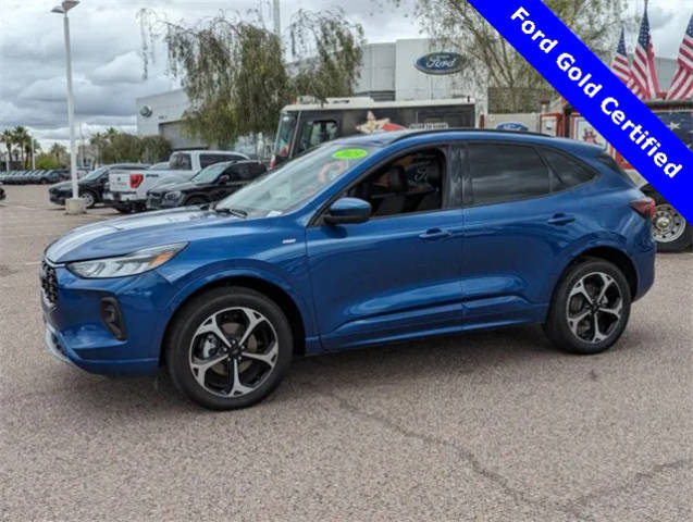 2023 Ford Escape ST-Line Select AWD photo