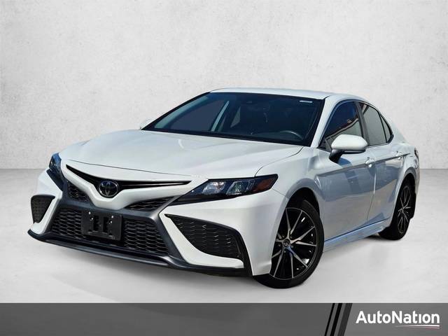 2023 Toyota Camry SE FWD photo