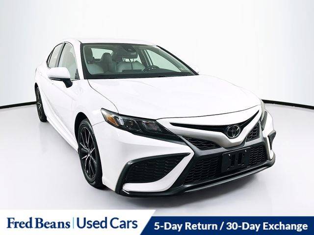 2021 Toyota Camry SE AWD photo