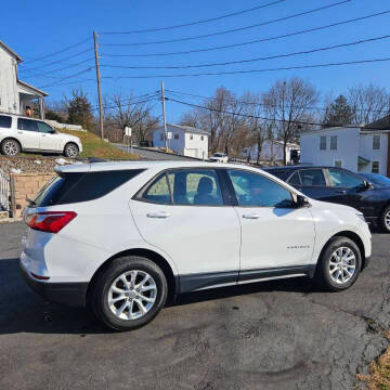 2019 Chevrolet Equinox LS AWD photo