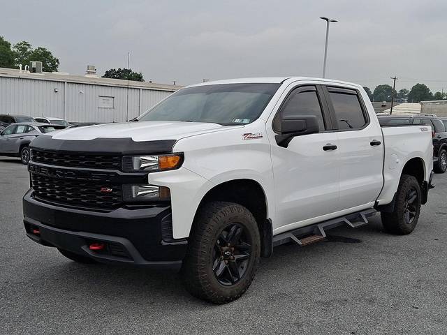2019 Chevrolet Silverado 1500 Custom Trail Boss 4WD photo