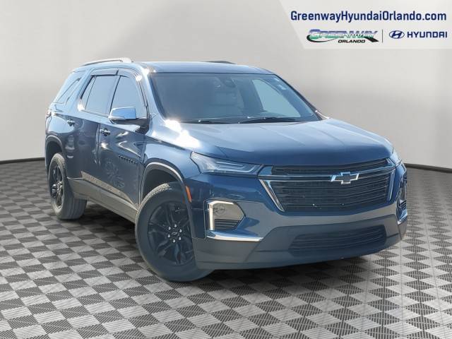 2023 Chevrolet Traverse LS FWD photo