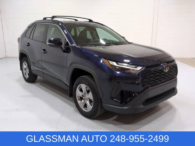 2023 Toyota RAV4 XLE AWD photo
