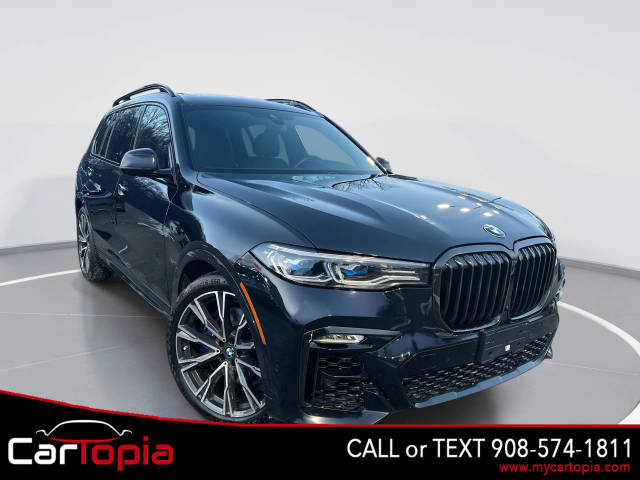 2021 BMW X7 M50i AWD photo