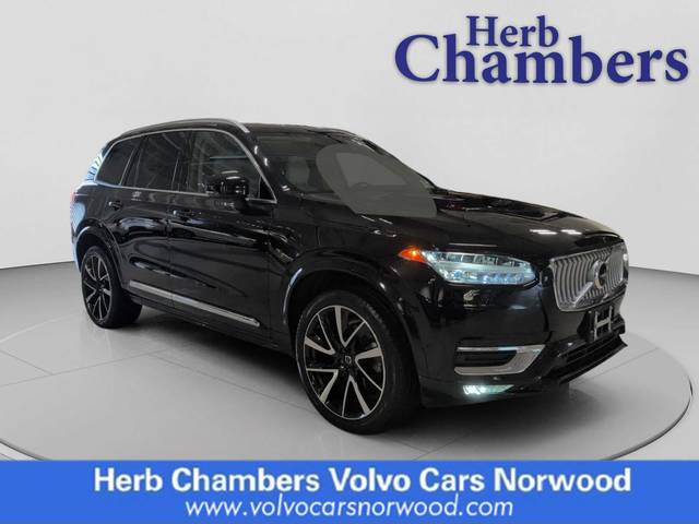 2023 Volvo XC90 Plus AWD photo