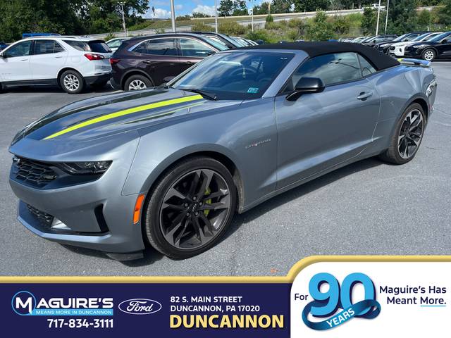 2023 Chevrolet Camaro 2LT RWD photo