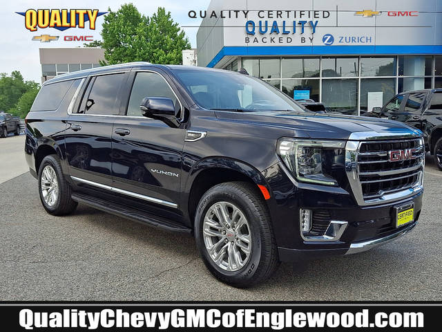 2023 GMC Yukon XL SLT 4WD photo