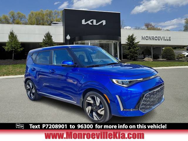 2023 Kia Soul GT-Line FWD photo