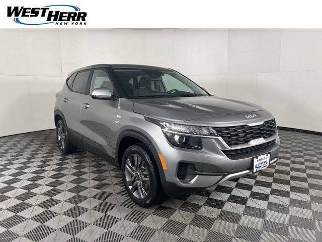 2023 Kia Seltos LX AWD photo