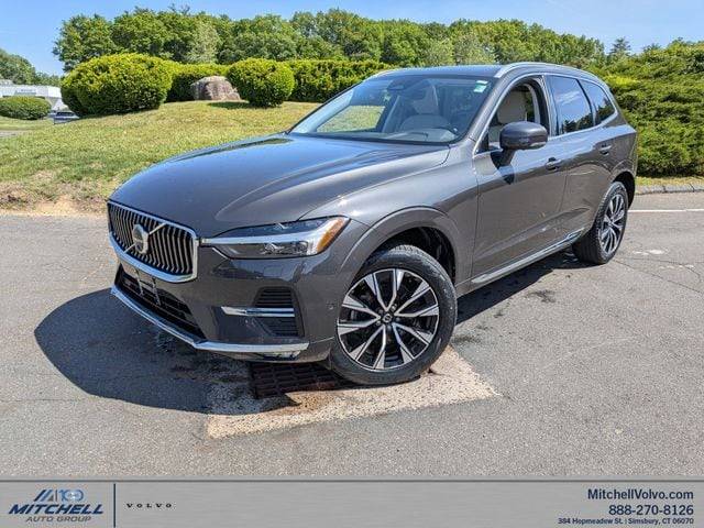 2023 Volvo XC60 Plus Bright Theme AWD photo