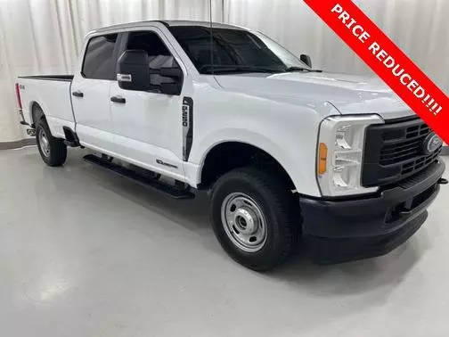 2023 Ford F-250 Super Duty XL 4WD photo