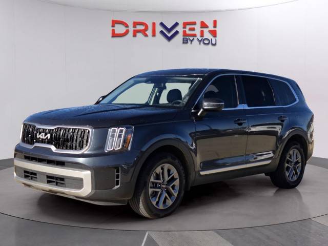 2023 Kia Telluride LX FWD photo