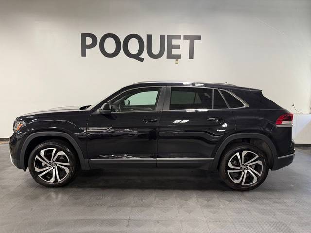 2023 Volkswagen Atlas Cross Sport 3.6L V6 SEL AWD photo