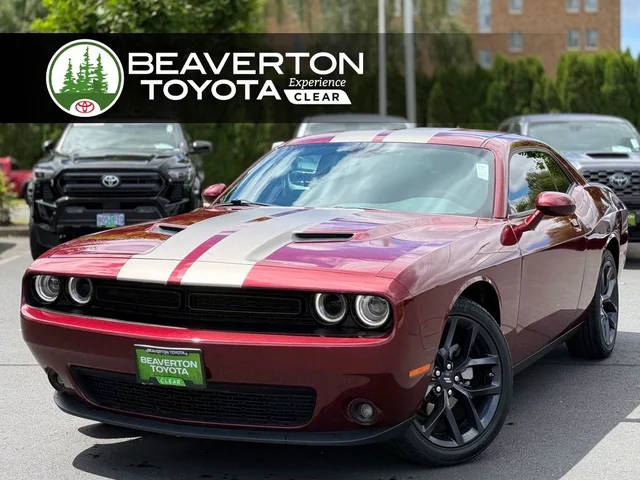 2023 Dodge Challenger SXT RWD photo
