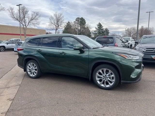 2023 Toyota Highlander L AWD photo