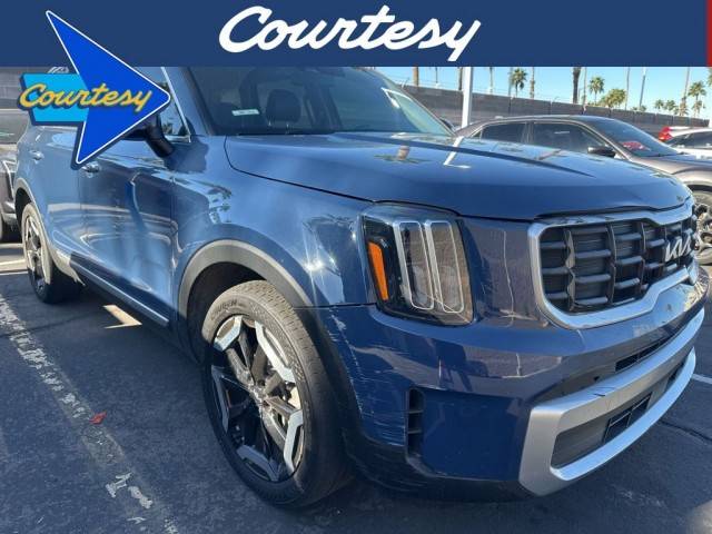 2023 Kia Telluride S FWD photo