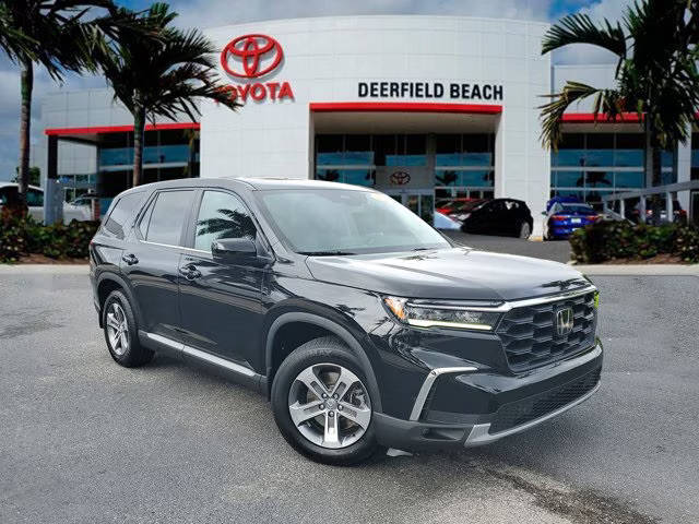 2023 Honda Pilot EX-L 8 Passenger FWD photo