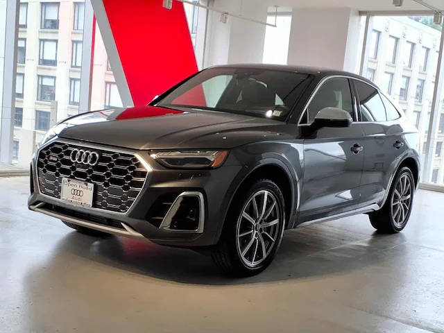 2023 Audi SQ5 Sportback Prestige AWD photo