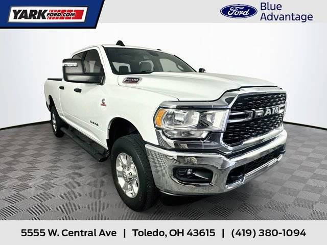 2023 Ram 2500 Big Horn 4WD photo