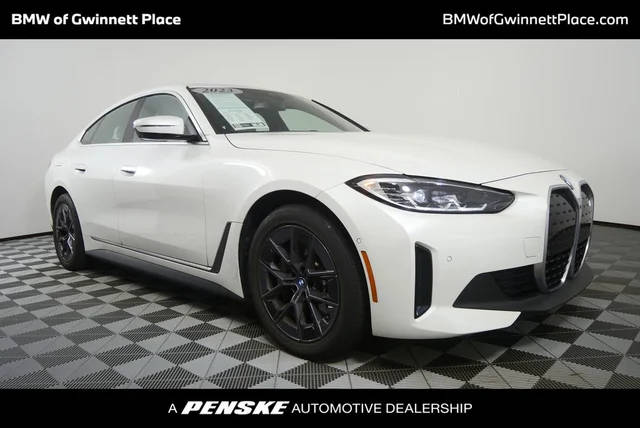 2023 BMW i4 eDrive35 RWD photo