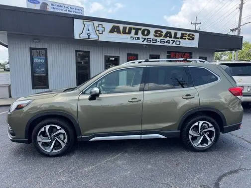 2023 Subaru Forester Touring AWD photo