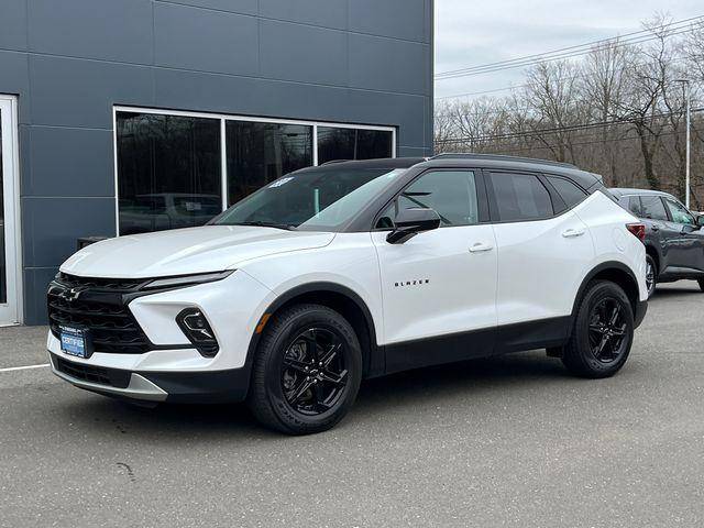 2023 Chevrolet Blazer LT AWD photo