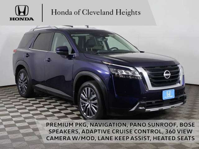 2023 Nissan Pathfinder SL 4WD photo