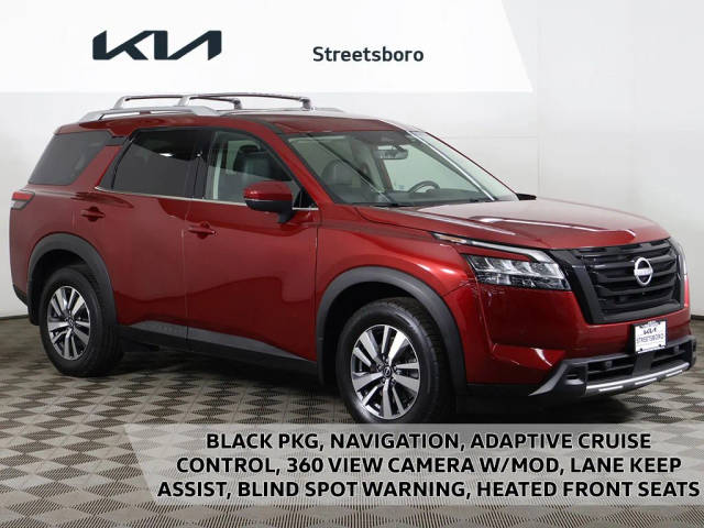 2023 Nissan Pathfinder SL 4WD photo