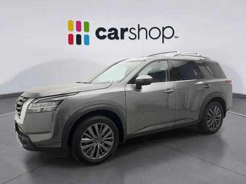 2023 Nissan Pathfinder SL 4WD photo