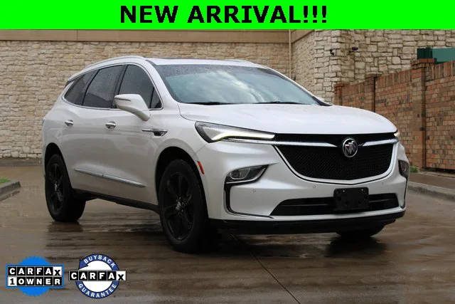 2023 Buick Enclave Essence FWD photo